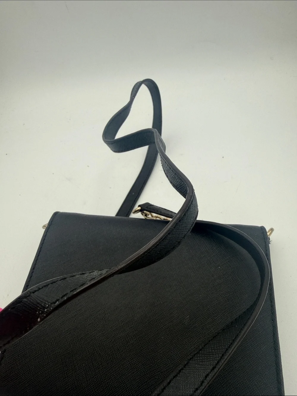 Kate Spade Cedar Street Monday Envelope Crossbody Bag saffiano leather READ